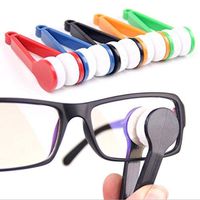 VNDEFUL 5Pcs Mini Sun Glasses Eyeglass Microfiber Spectacles Cleaner Soft Brush Cleaning Tool Mini Microfiber Glasses Eyeglasses Cleaner Cleaning Clip (Random Color)