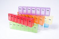 AP-290 Bulk Pack (72 pcs) Medium 7 Day Pill Box