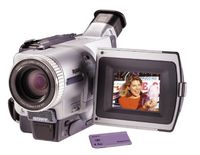 Sony DCR-TRV730 Digital8 Handycam Camcorder with Built-in Digital Still Mode (Discontinued by Manufacturer) (Renewed)