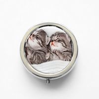 RhyNSky Animal Cat Mini Portable Pocket Pill Box Case Holder for Purse, 3 Compartments, Silvery, FS10