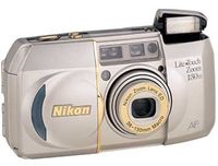 Nikon Lite Touch 130 ED/QD Zoom Date 35mm Camera