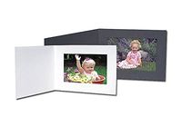 White Portrait Folder: Plain Border for 8" x 10" horizontal prints
