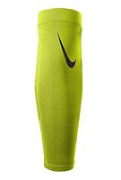 Nike Pro Combat Dri-Fit Shiver 2.0 (1 Pair, OSFM, Volt/Black)