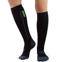 Zensah Featherweight Compression Socks - Ultra-Lightweight Compression Socks - Anti-blister, Graduated Compression (M, Black)