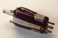 Ronette T-1 Stereo Phonograph Cartridge with Needles