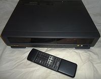 Hitachi M-281 (DA4) Auto Head Cleaning VHS VCR