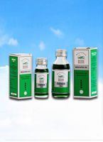 Snake Brand Medicated Oil relieve pain and massage to relieve muscle stress (60ml.)