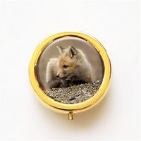 RhyNSky Animal Fox Mini Portable Pocket Pill Box Case Holder for Purse, 3 Compartments, Gold, FG44