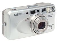 Minolta Freedom Zoom 125 Panorama Date 35mm Camera w/Remote Control