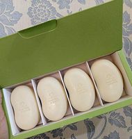 Linha Mamae e Bebe Natura - Sabonete em Barra Vegetal 4 x 100 Gr - (Natura Mom & Baby Collection - Vegetable Bar Soap (4 x Net 3.52 Oz)
