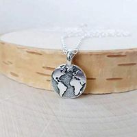 Graduation Gift Earth Globe Small Tiny Necklace World Map Jewelry Pendant Prom Woman Cute Simple Cheap Elegant Jewerly Women Aesthetic Fashionable Womens Beads