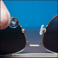 GMS Optical Round Silicone Nose Pads for Eyeglasses (11mm Push-in, 2 Pair)