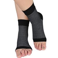 HLTPRO Plantar Fasciitis Socks with Arch and Ankle Support for Men & Women – Best Foot Compression Sleeve for Heel Pain, Achilles Tendonitis and Swelling (1 Pairs,Black, Small/Medium)