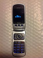 Pantech c-520 AT&T phone flip phone USA version