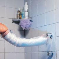 AquaShield Cast & Bandage Protector, Adult Long Leg