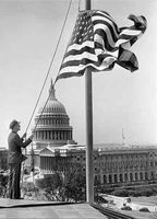 Avanti Historic America Blank Notecards, Raising The American Flag, 10-Count