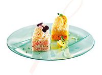 Sweet Flavor - Premium Dinner Plastic Plates 9.5 In. Sea Green - Pack of 50