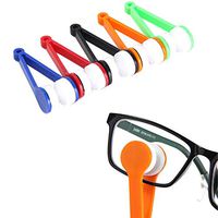 5PCS Portable Mini Sun Glasses Sunglasses Eyeglass Microfiber Spectacles Cleaner Soft Wipe Brushes Scruber Cleaning Tool Eyeglasses Cleaner Cleaning Clip with Plastic Handle(Color Random)