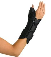 Medline ORT18210RM Wrist and Forearm Splint with Abducted Thumb, Medium