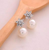 1Pair Fashion Women Crystal Rhinestone Ear Stud Snow Flower Earrings Jewelry Best Good Fine Accessories Design Novelty Pendant Girls Bangle Charms Cute Comfy