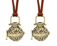 UgyDuky 2PCS Flower Aromatherapy Necklace, Vintage Essential Oils Diffuser Locket Pendant, Aroma Therapy Jewelry Set for Women Girl