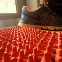 activelife Foot Massage Mat - Yoga Acupressure Reflexology Mats for Pain Relief, Plantar Fasciitis Shower Foot Scrubber Massager Simulate Blood Circulation, Relieves Stress, Anti Slip Pad (Small)