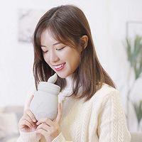 ONERIOME Mini Silicone Hot Water Bottle,Environmental Warm Baby Warm Hand Cute Cartoon Hot Water Bag Hot Water Bottles Gift for Girls Babys, Christmas