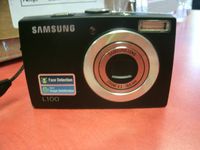 Samsung L100 8.2MP Digital Camera with 3x Optical Zoom (Red)