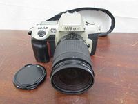 Nikon N60 with 28-80mm 1:3.3-5.6 G lens