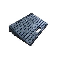 Portable Rubber Triangle Pads, Anti-Skid Locomotive Truck Uphill Pad, Repair Shop High Load Multi-Function Curb Ramp Pad (Color: Black, Size: 50 31 10cm)