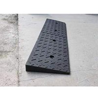 Rubber Car Curb Ramps Light Wheelchair Ramp, Thick Anti-slip Triangle Pad, Hospital Barrier-free Access Parking Garage Garage Car Repair Curb Climbing Ramp (size: 100 25 4cm) Threshold Ramp Kit Se