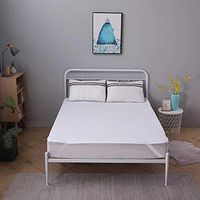 KANECH Waterproof Mattress Pad Protector with Piping and Straps – Twin Size (39 x 75 Inches) - Large Washable Incontinence Bed Pad for Adult,Children,Pets