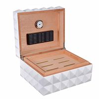 Humidors 50 Cigar Cigar Double Cigar Storage Box Large Capacity Cigar Box Equipped with Humidifier and Hygrometer Gift (Color : White, Size : 273216cm)