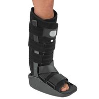 DonJoy MaxTrax Air Walking Boot (Medium)