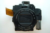 Nikon Coolpix P7000 Lens