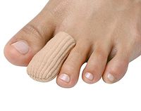 NatraCure Gel Toe & Finger Caps/Protectors for Blisters, Calluses, Corns, Ingrown Nails - 6 Pack