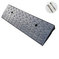 XIGUAN Rubber Car Curb Ramps 8cm Anti-Skid Ramp, Rubber Curb Triangle Pad, Indoor Threshold Ramp Parking Garage Entrance Service Uphill Pad (Size: 50 27 7cm) Threshold Ramp Kit Set for Driveway- 1PC