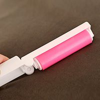 Dolland Washable Sticky Lint Remover Roller Reusable Sticky Remover for Clothes, Animal Hairs, Car Seats,Rose Red