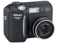 Nikon Coolpix 4300 - Digital camera - compact - 4.0 Mpix - optical zoom: 3 x - supported memory: CF - black