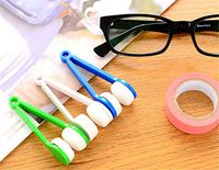 Microfiber Spectacles Cleaner Brush Lens Clothes Sunglasses Mini Eyeglass Cleaning Tool Mobile Phone Cleaning Soft Wipes Clip Keyrings Gift 7 * 2.5cm,Random Color (3pcs)