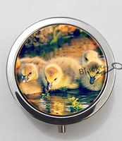 BlackKey Animal Duck 3-Compartment Decorative Pocket Gift Box Case Organizer for Pill, Color 1 -1797