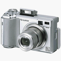 Fuji FinePix E550, 6.0 Megapixel, 4x Optical/6.3x Digital Zoom Digital Camera