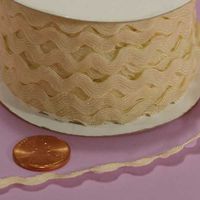 Ivory Ric Rac Trim, 5mm X 22Yd
