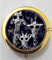 BlackKey Animal Giraffe Outline 3-Compartment Decorative Pocket Gift Box Case Organizer for Pill, Color 2 -404