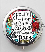 BlackKey She Turned Her Can'ts Into Cans And Her Dreams Into Plans 3-Compartment Decorative Pocket Gift Box Case Organizer for Pill, Color 1 -22