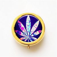 RhyNSky Marijuana Leaf Weed Mini Gold Portable Pocket Purse Pill Box Case Pillbox, 3 Compartments -284