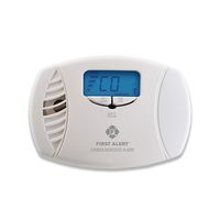 First Alert Dual-Power Carbon Monoxide Detector Alarm | Plug-In with Battery Backup and Digital Display, CO615