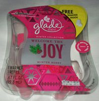 Glade PlugIns Scented Oil Starter Kit, 1 oil refill and 1 warmer. Welcome The Joy - Winter Berry