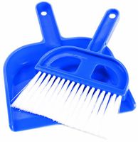 Camco 51032 Compact Whisk with Dust Pan