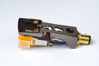 Titanium plated Headshell, cartridge, needle for Garrard DD-400, GT-25, DD-130, SP25, GT 20, GT 35P, DD75, GT25P, GT 250, GT35, DD131, DD132, - MADE IN ENGLAND